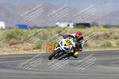 media/Mar-17-2024-CVMA (Sun) [[2dda336935]]/Race 4 Amateur Supersport Middleweight/